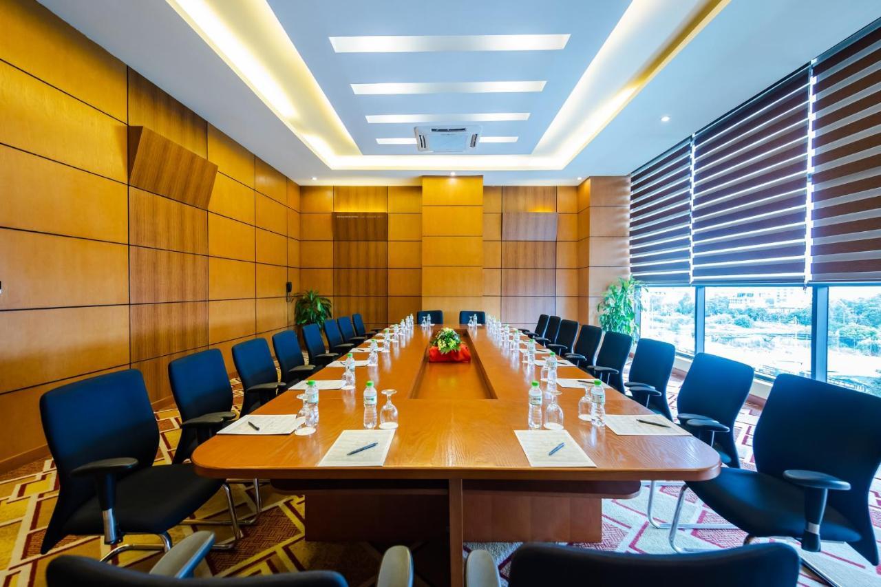 Muong Thanh Grand Ha Long Hotel Екстер'єр фото